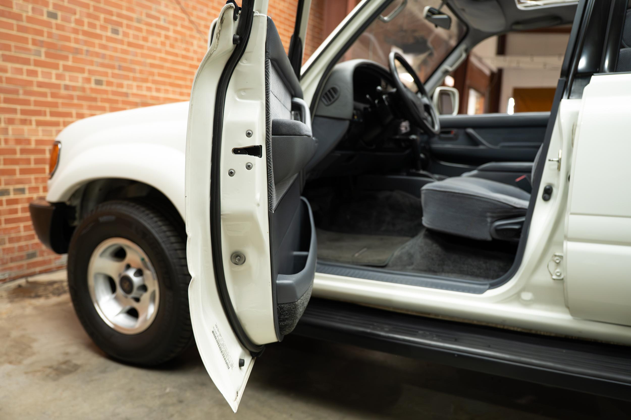 1994 Toyota Land Cruiser FZJ80