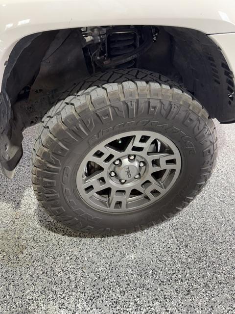 2020 Toyota 4Runner TRD Off-Road - 3