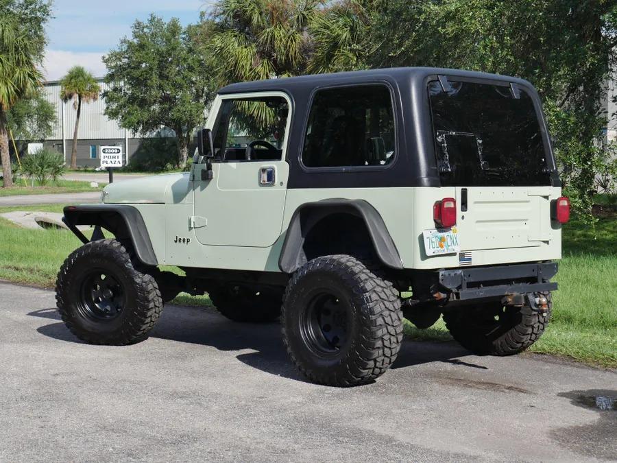 LS-Powered 1995 Jeep Wrangler 4x4