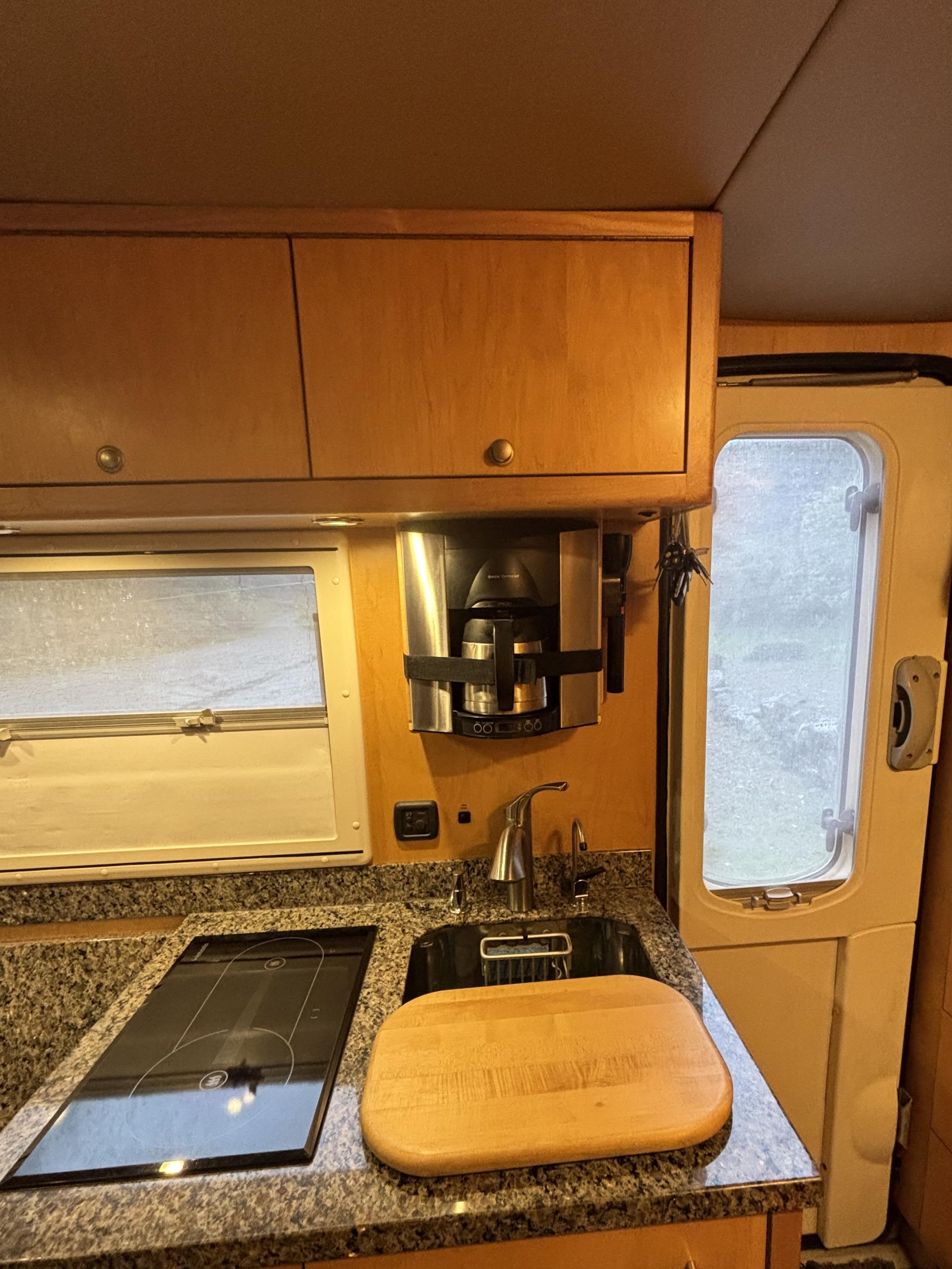 2007 EarthRoamer XV-LT