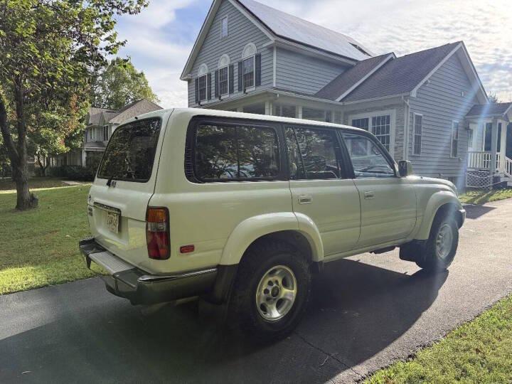 Unmodified 1993 Toyota Land Cruiser