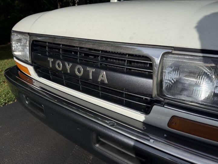 Unmodified 1993 Toyota Land Cruiser