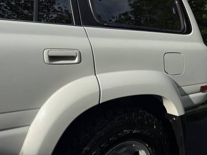 Unmodified 1993 Toyota Land Cruiser