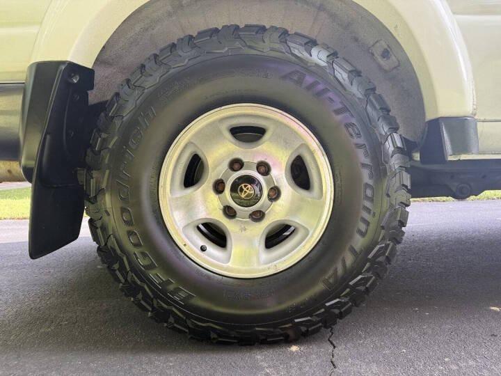 Unmodified 1993 Toyota Land Cruiser