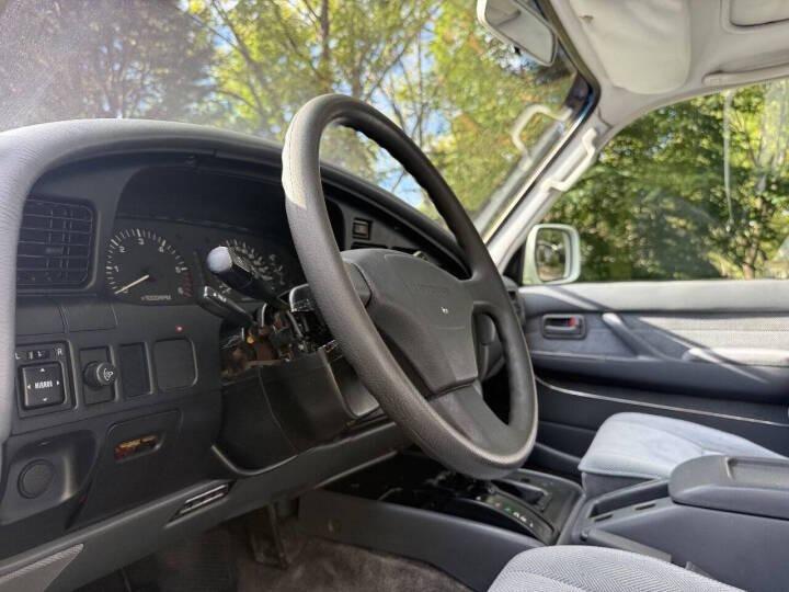 Unmodified 1993 Toyota Land Cruiser