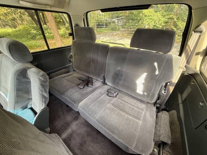 Unmodified 1993 Toyota Land Cruiser