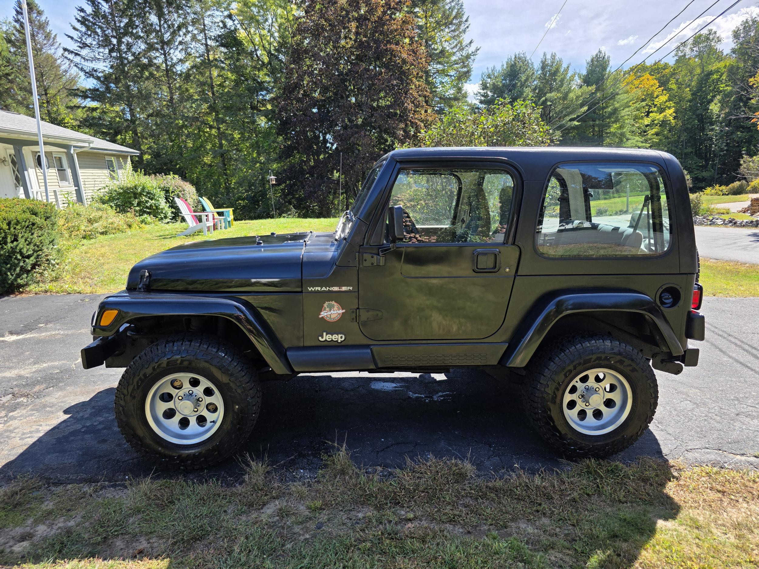 Restored 2002 Jeep Wrangler Sahara - 5