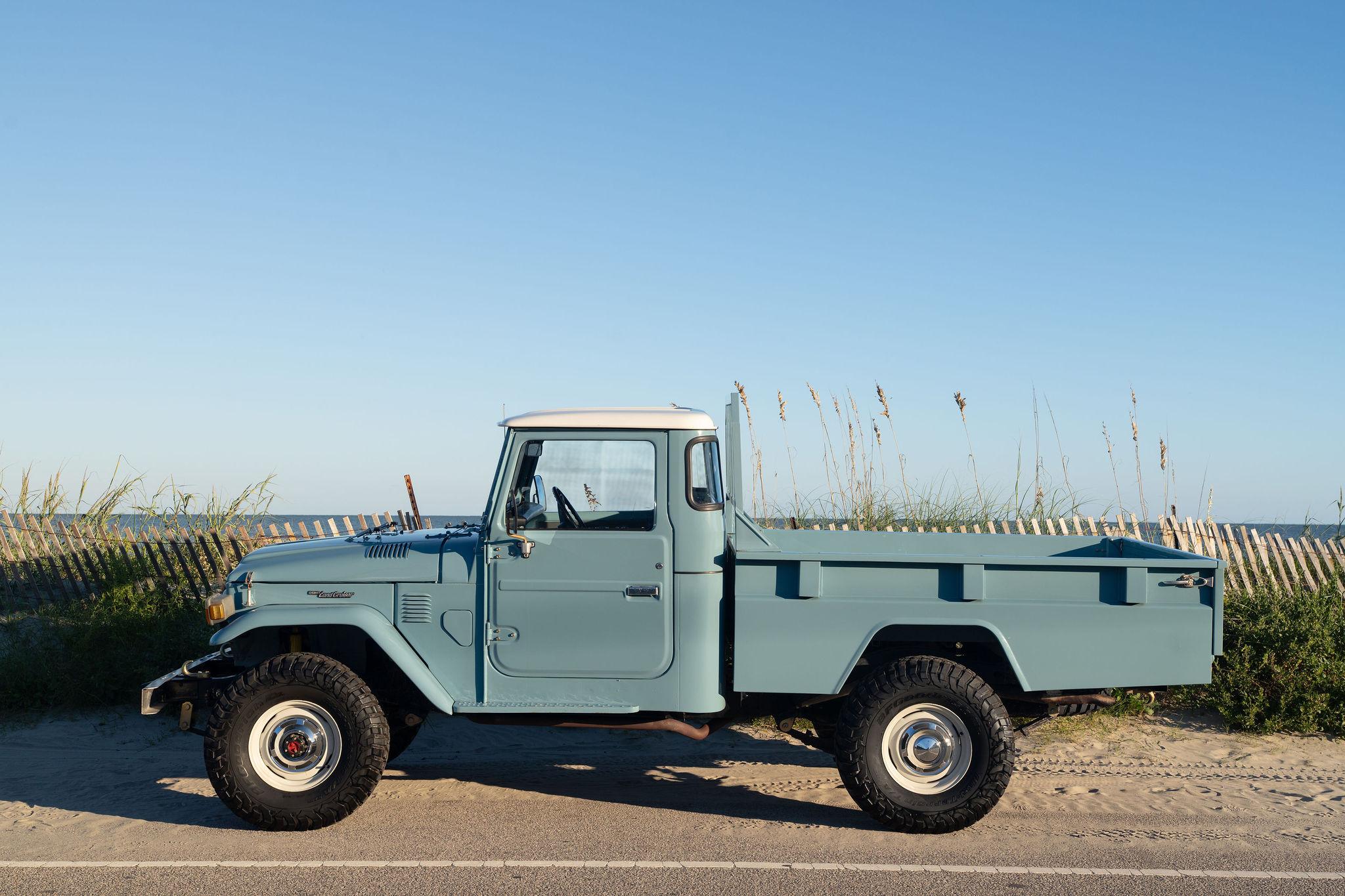1986 Toyota Land Cruiser FJ45 - 2