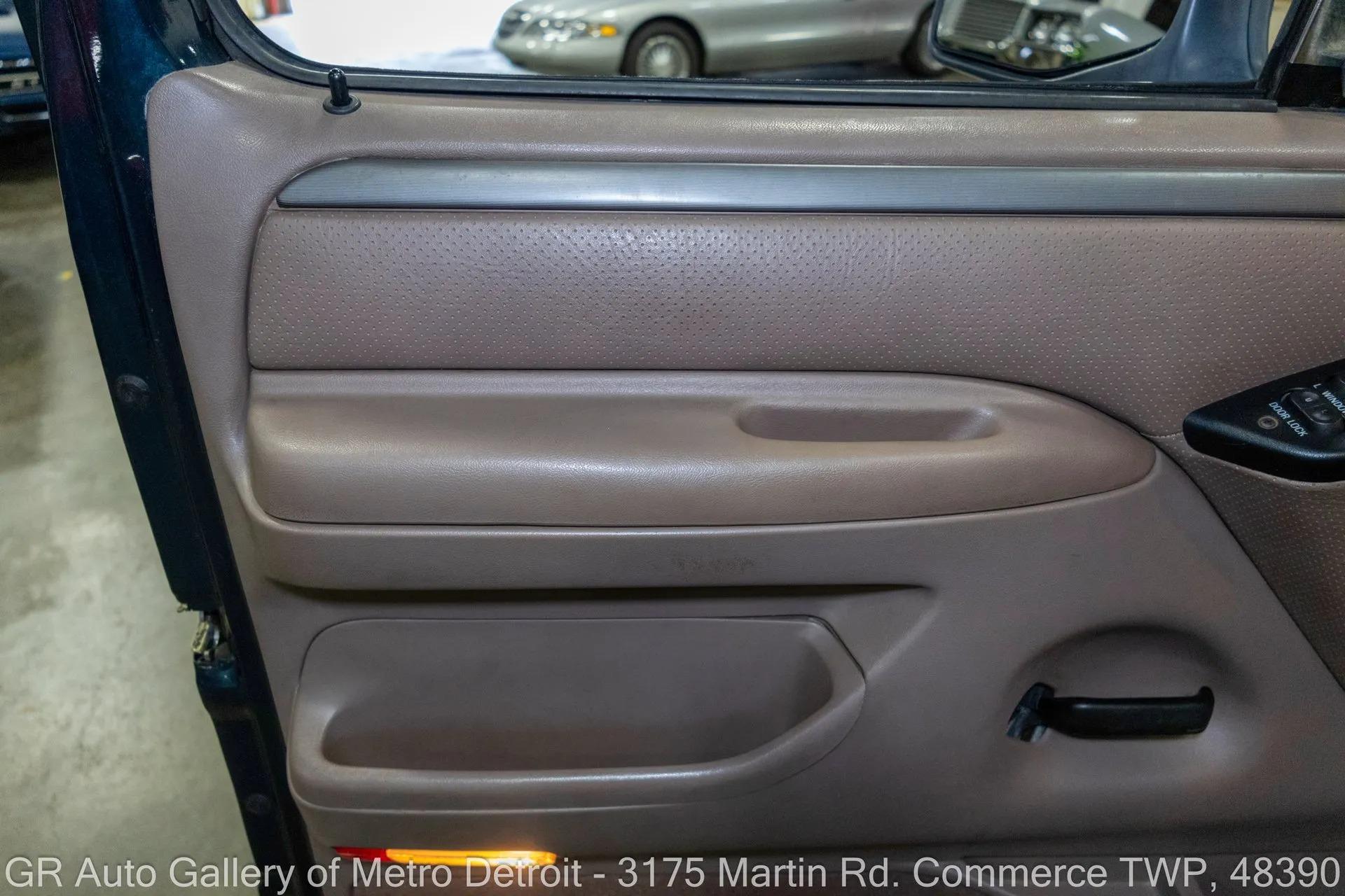 1994 Ford Bronco Eddie Bauer