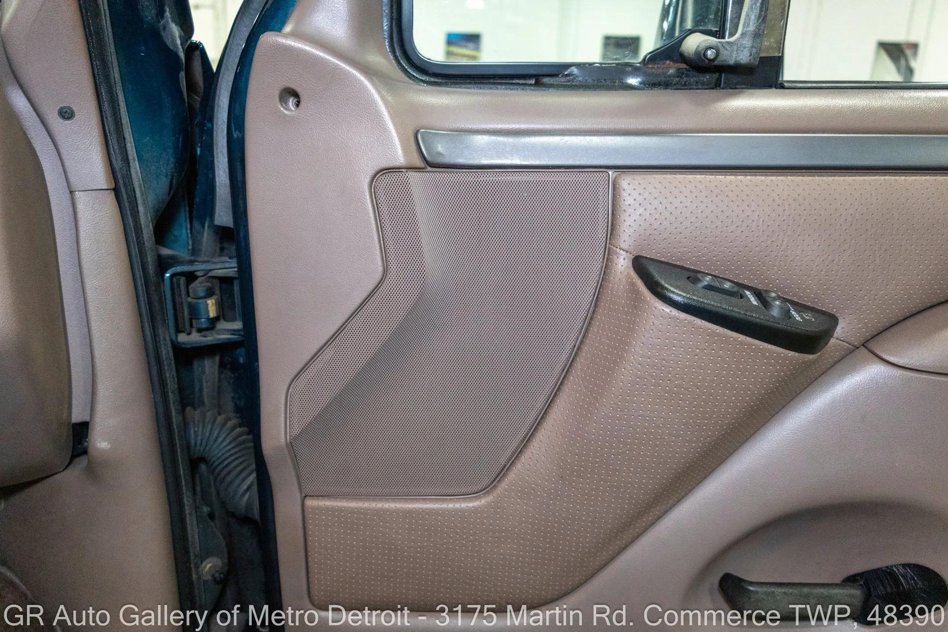 1994 Ford Bronco Eddie Bauer
