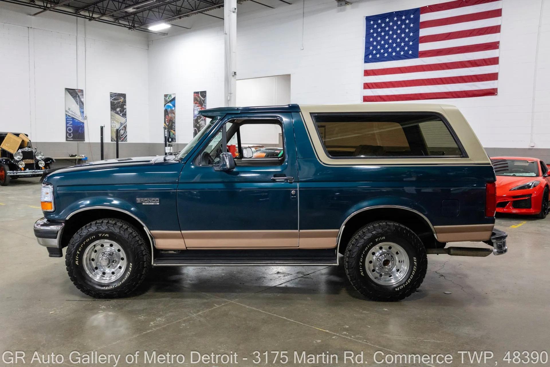 1994 Ford Bronco Eddie Bauer - 2
