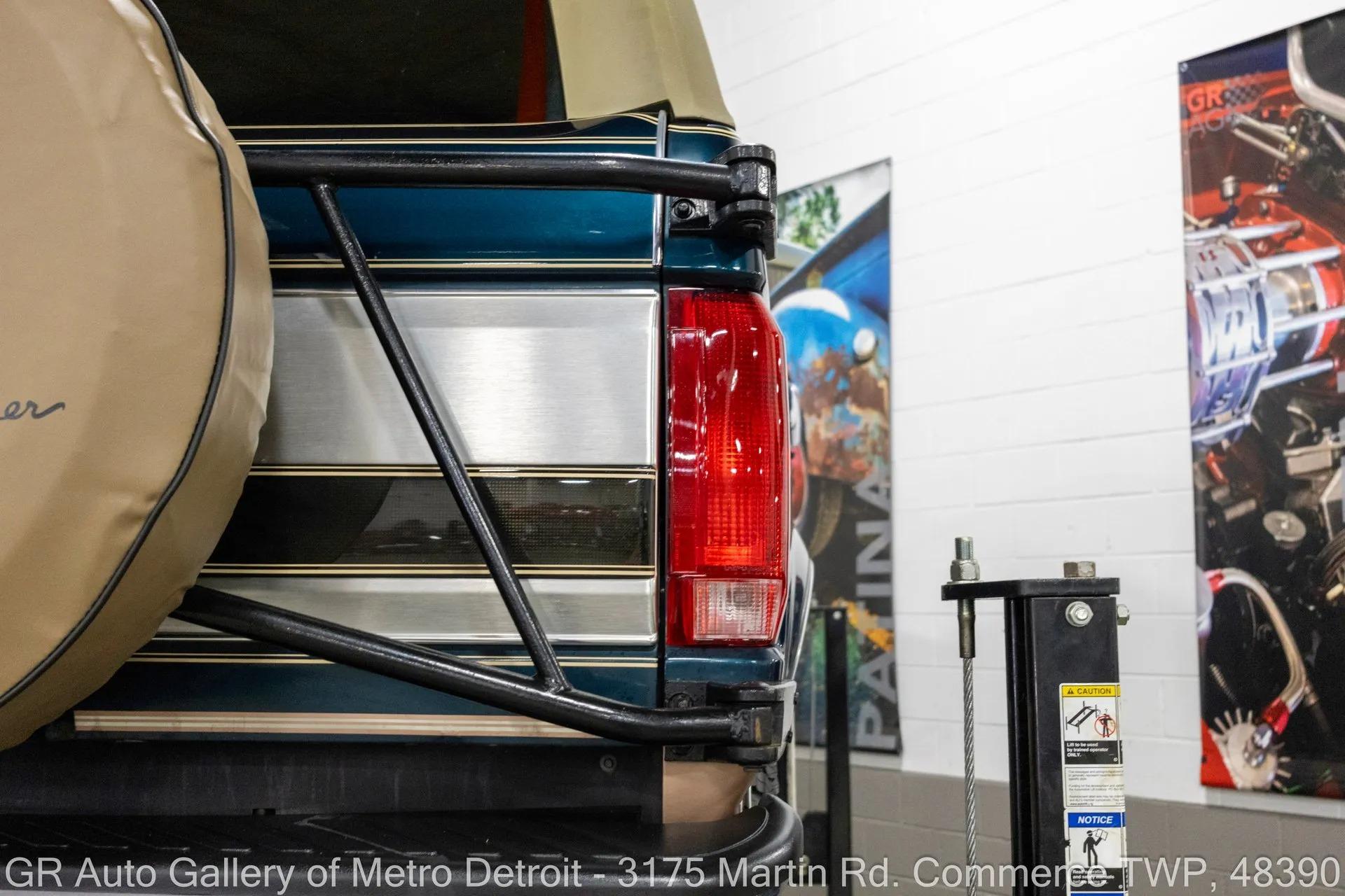 1994 Ford Bronco Eddie Bauer