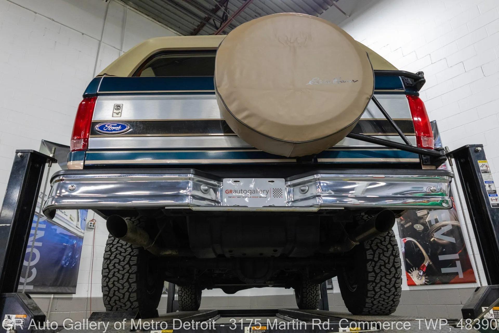 1994 Ford Bronco Eddie Bauer