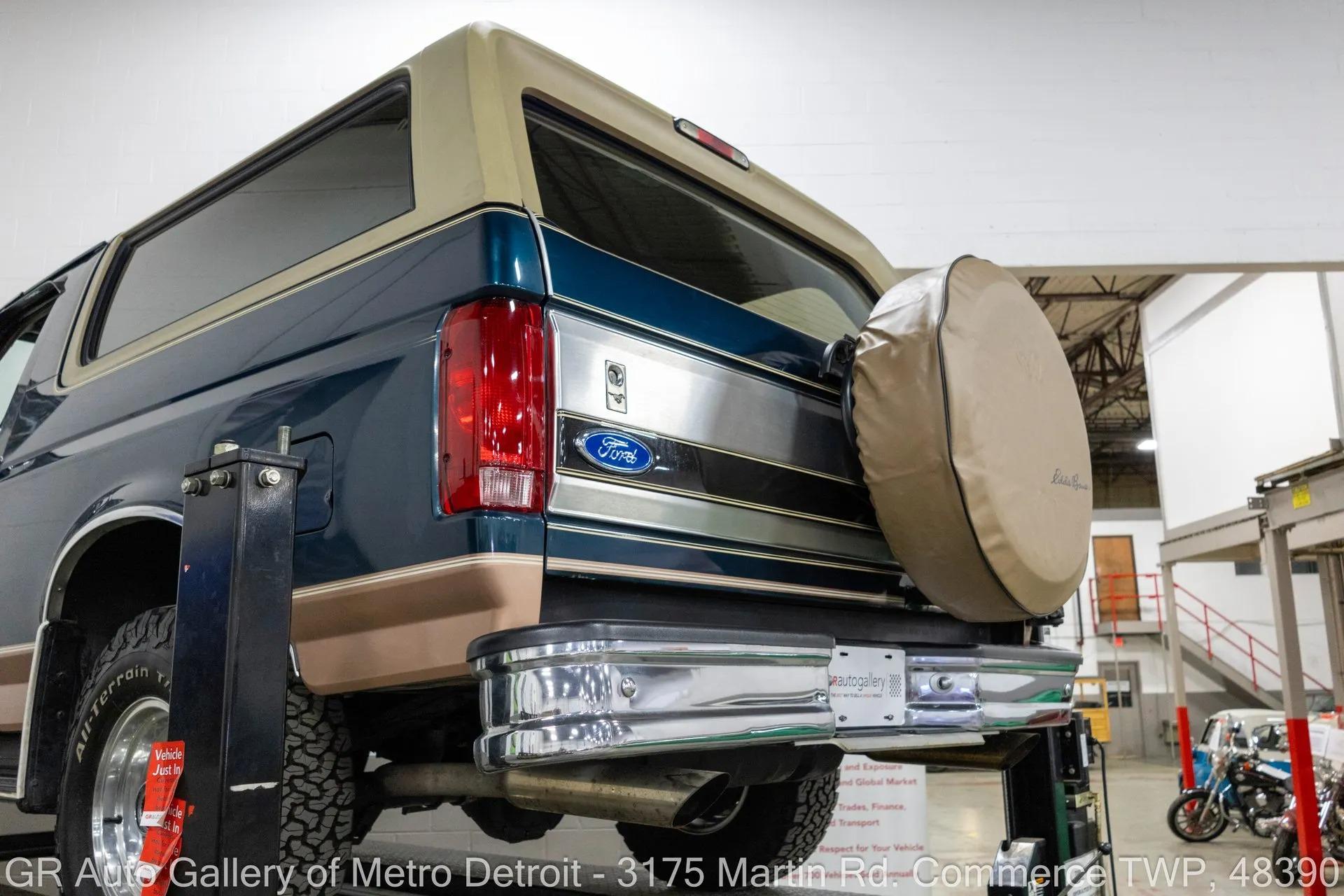 1994 Ford Bronco Eddie Bauer