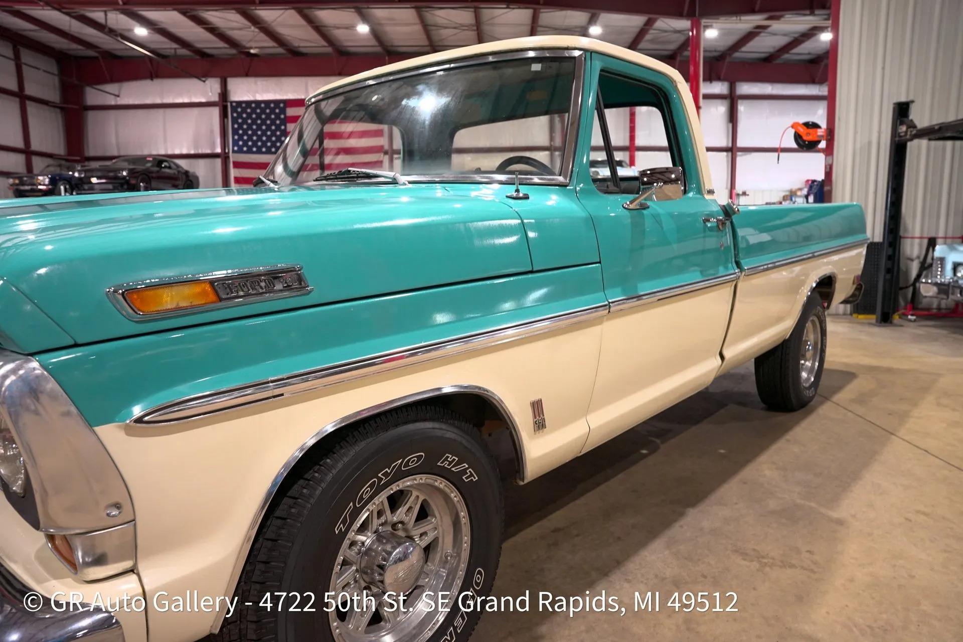 1968 Ford F-250 Custom Cab