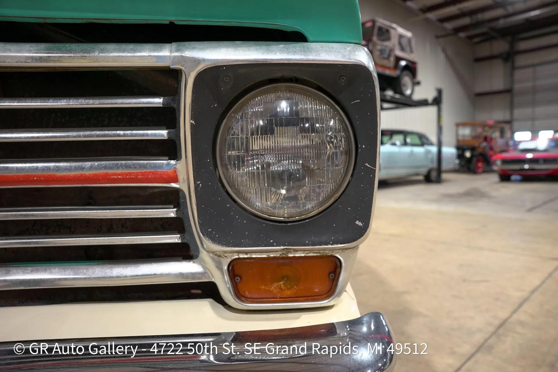 1968 Ford F-250 Custom Cab