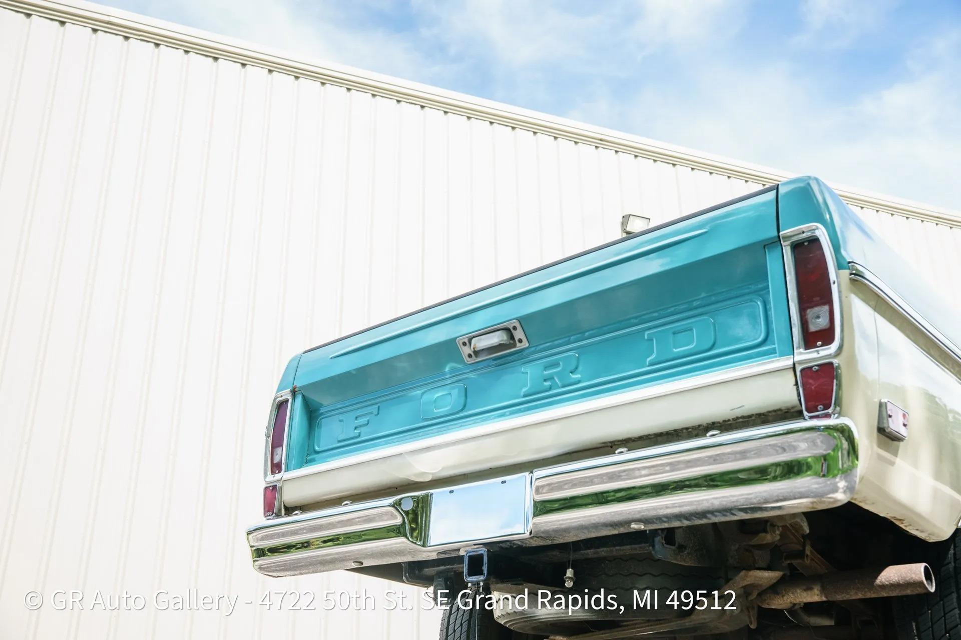 1968 Ford F-250 Custom Cab