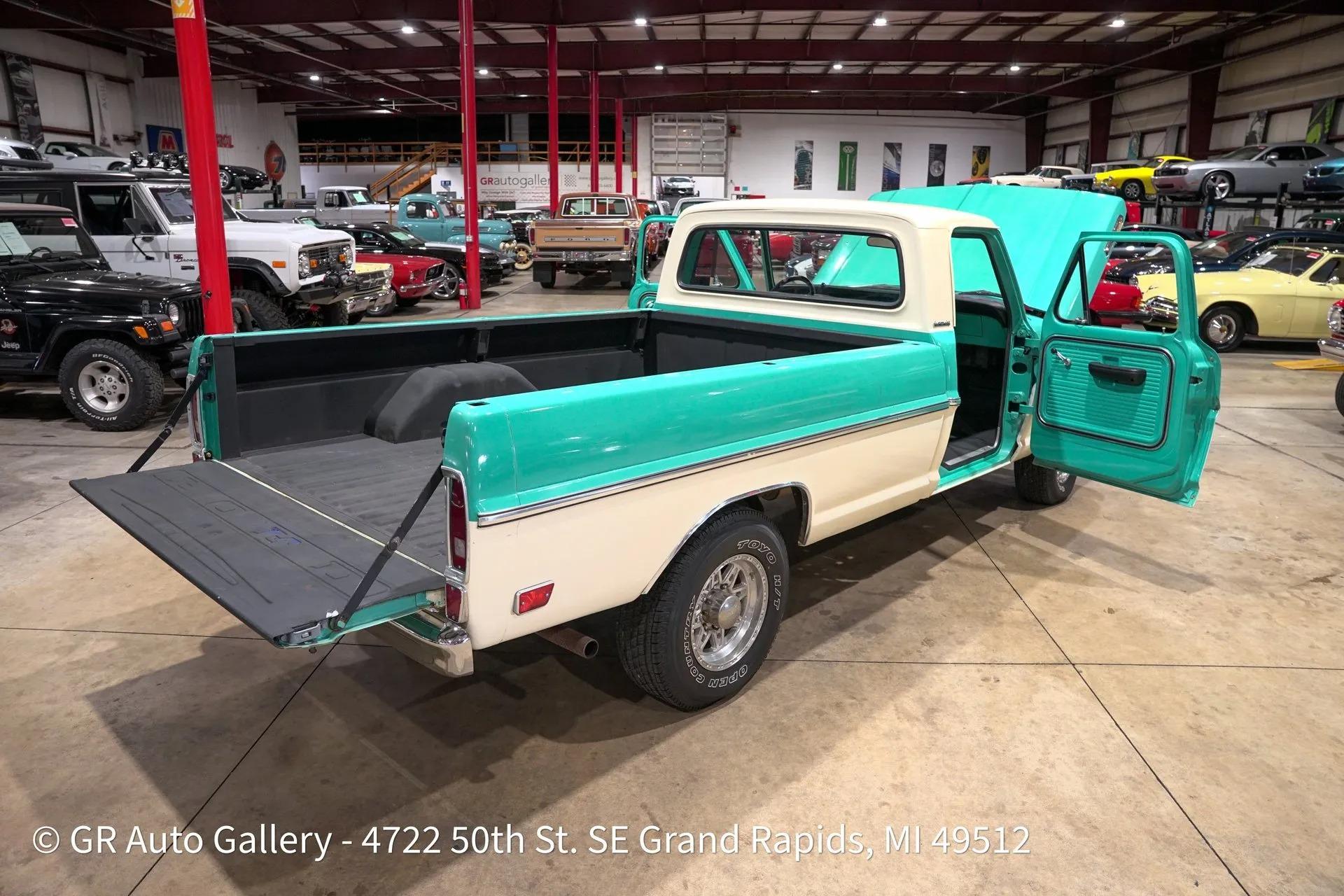 1968 Ford F-250 Custom Cab