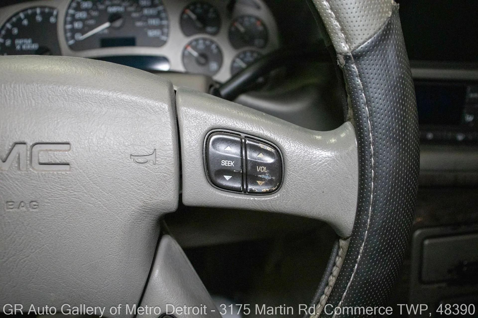 2005 GMC Yukon Denali