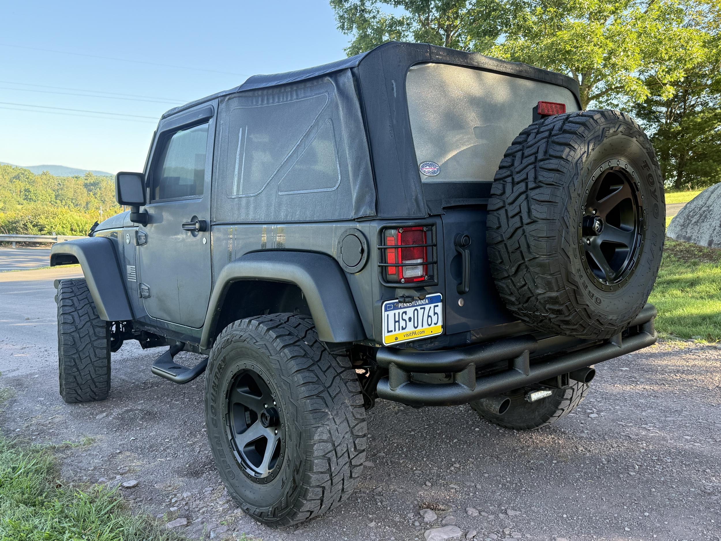 2017 Jeep Wrangler Willys Wheeler