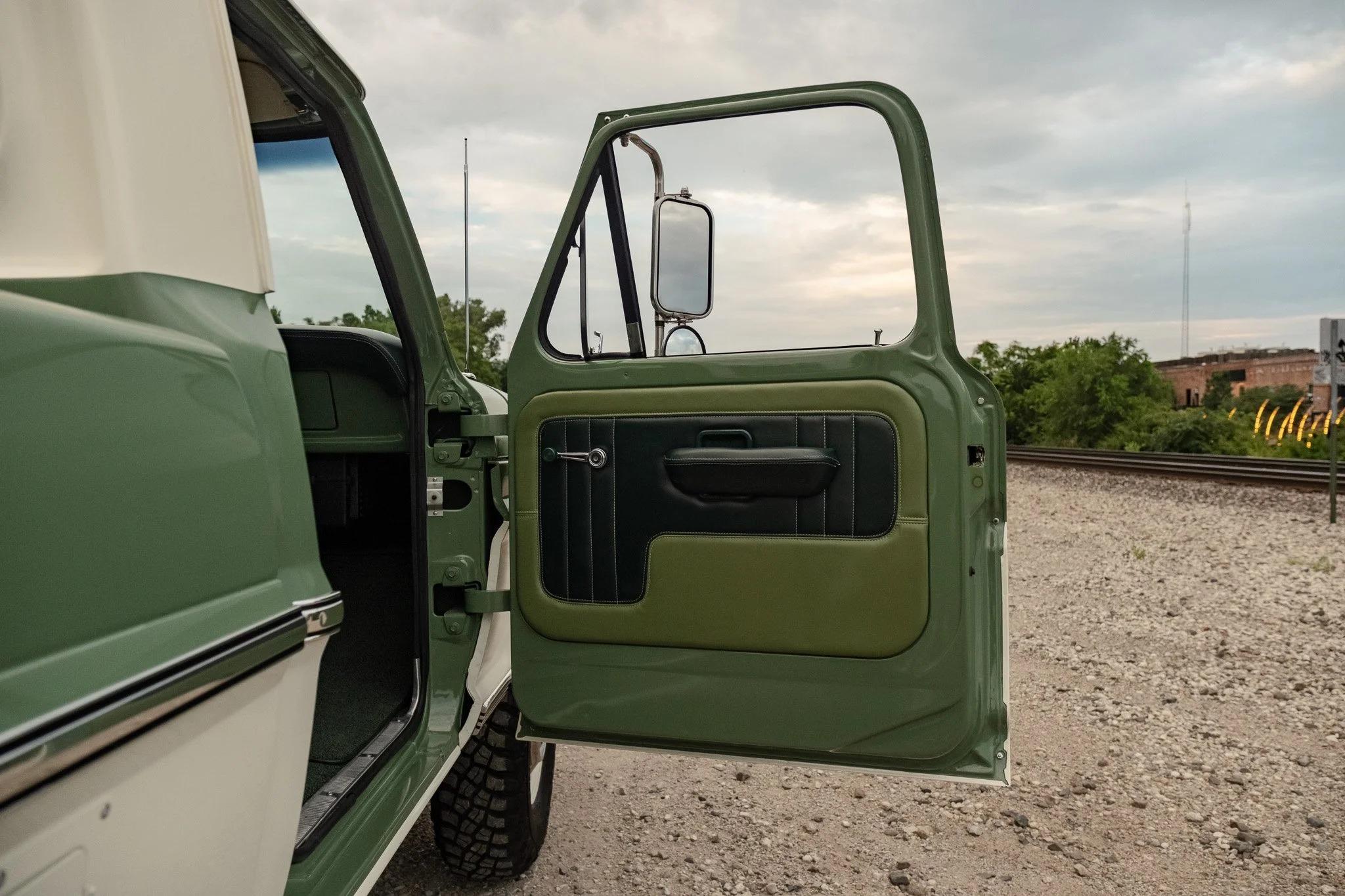 Refurbished 1972 Ford F-250 Highboy
