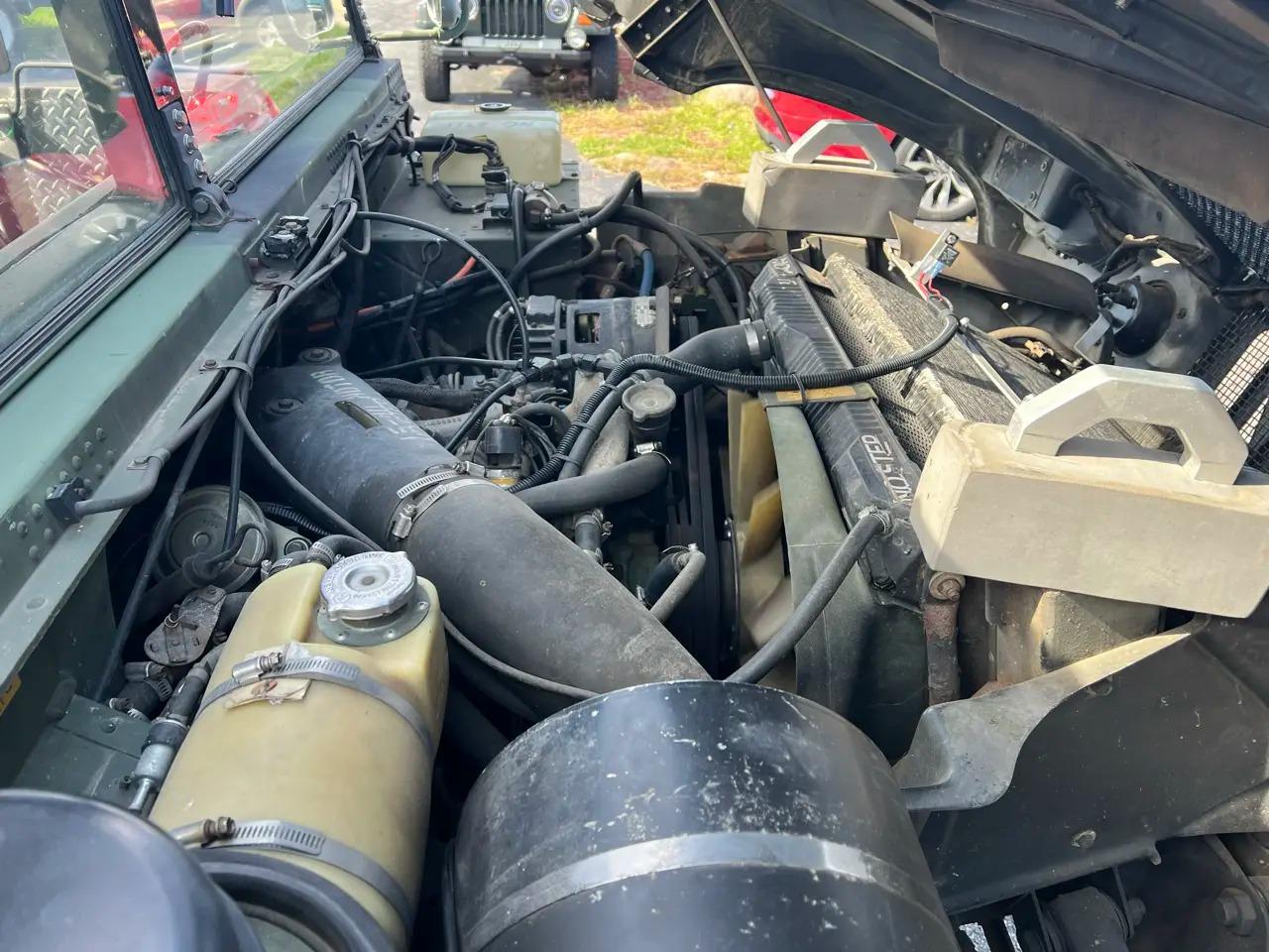 1989 AM General Humvee M998