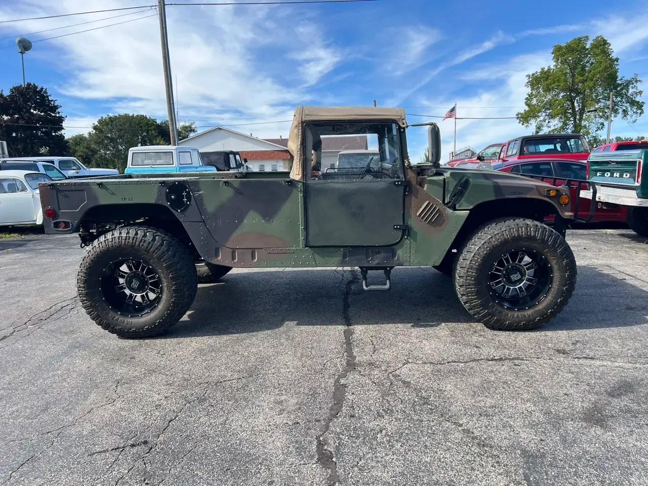 1989 AM General Humvee M998 - 4
