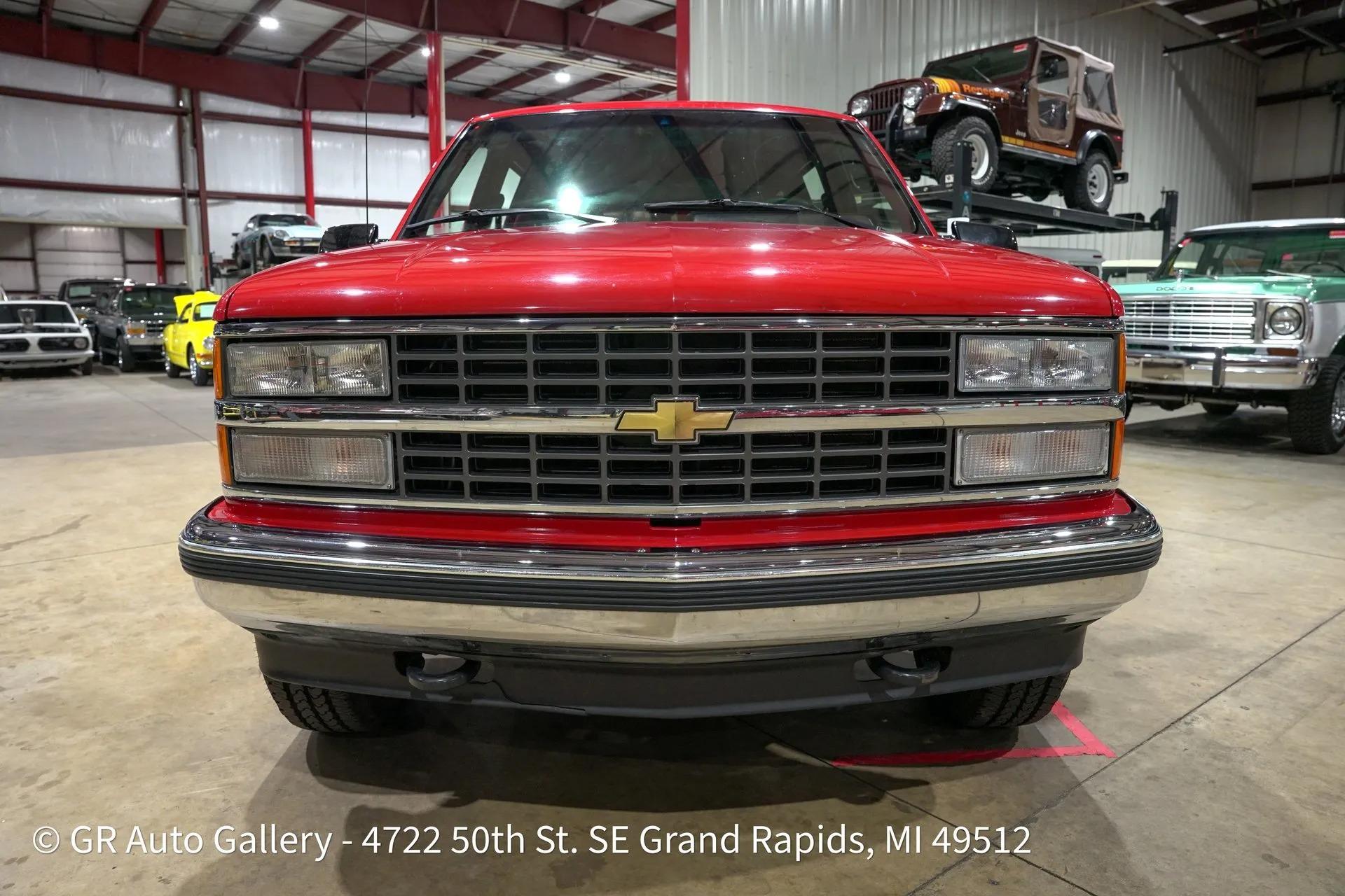 1993 Chevrolet Suburban Silverado