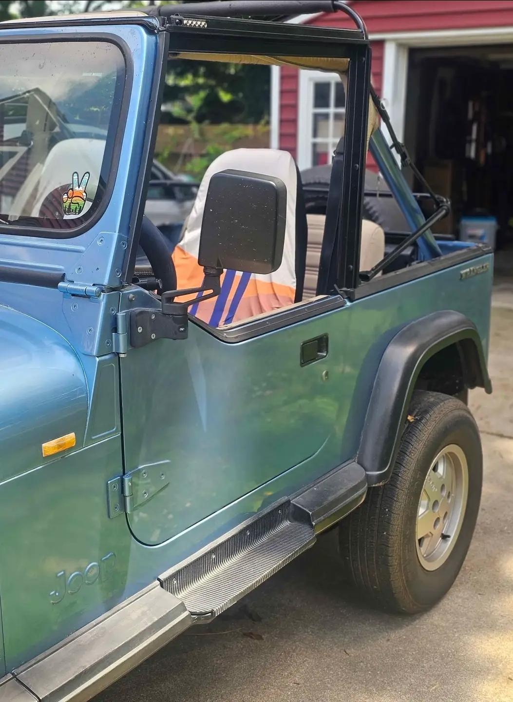 1989 Jeep Wrangler Laredo - 5