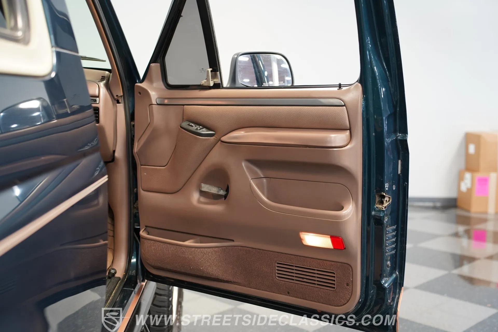1995 Ford Bronco 4X4 Eddie Bauer