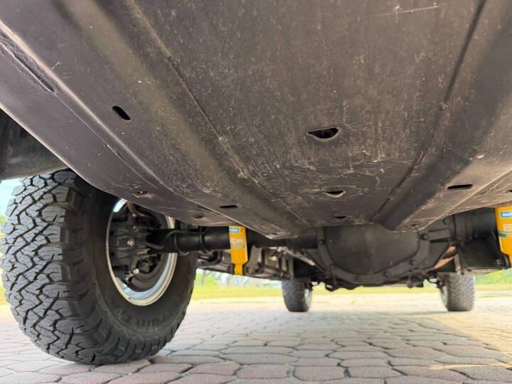 7.3L Power Stroke-Powered 2000 Ford Excursion XLT