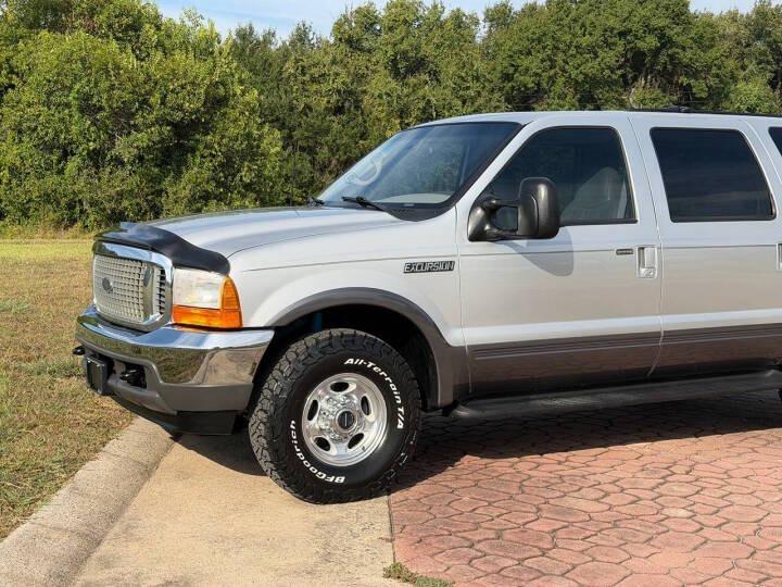 7.3L Power Stroke-Powered 2000 Ford Excursion XLT
