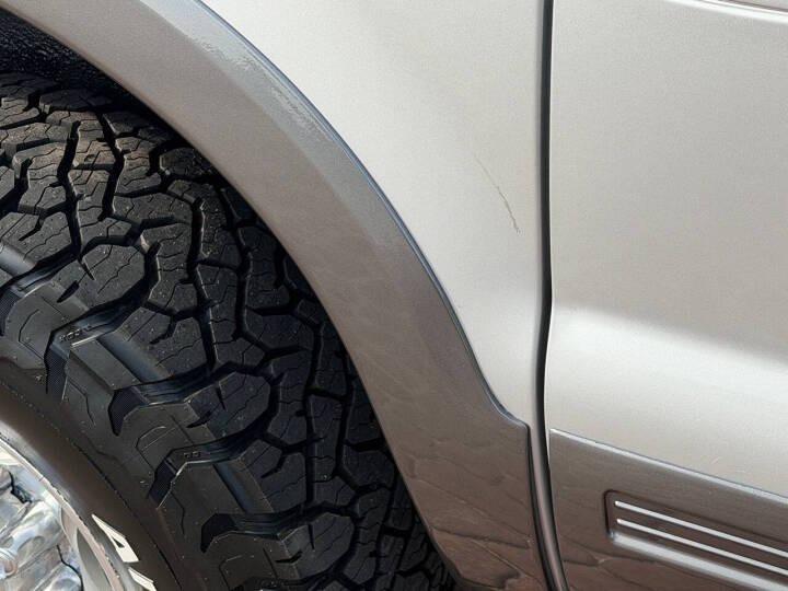 7.3L Power Stroke-Powered 2000 Ford Excursion XLT