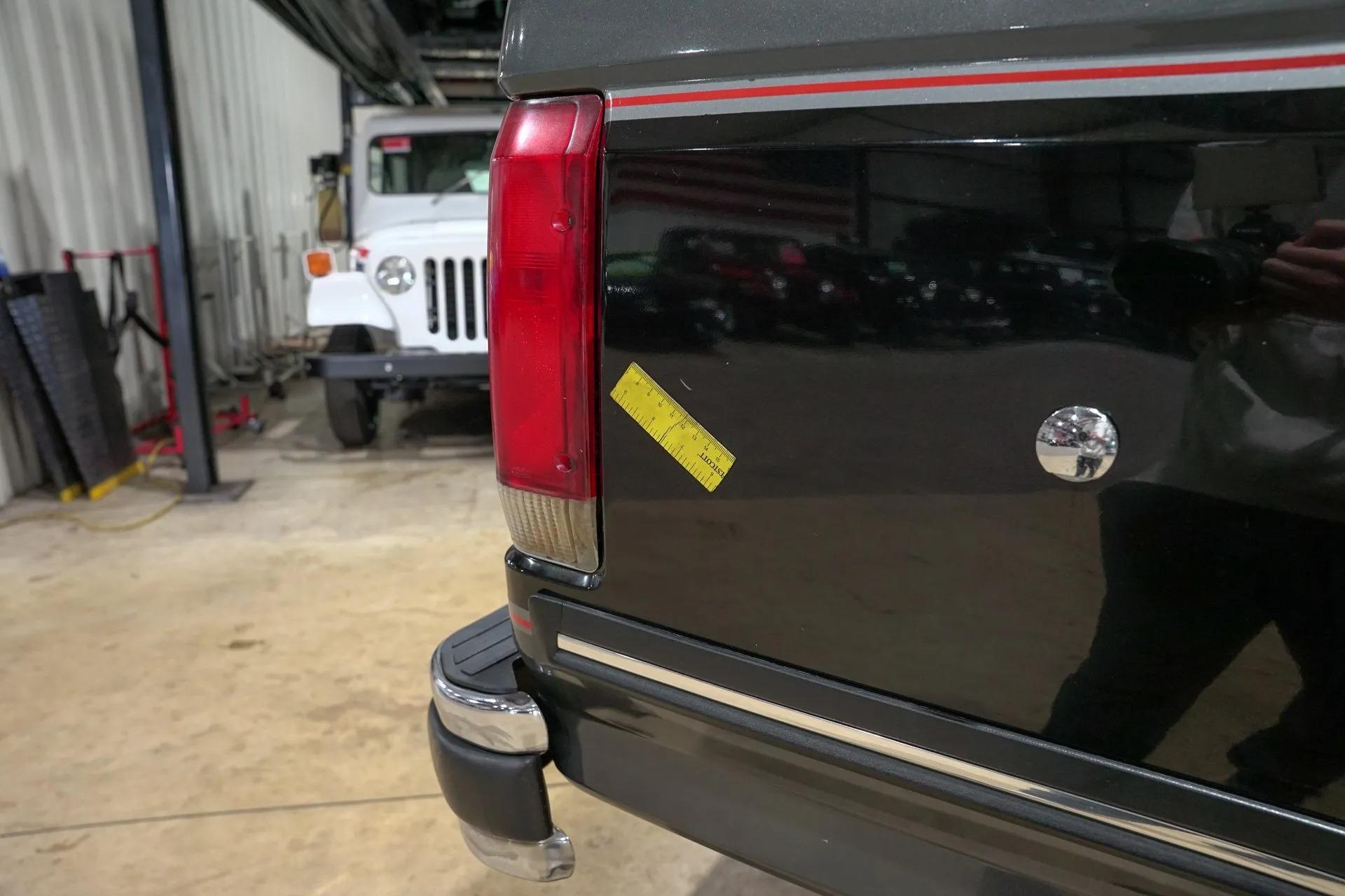 1990 Ford F-250 XLT Lariat