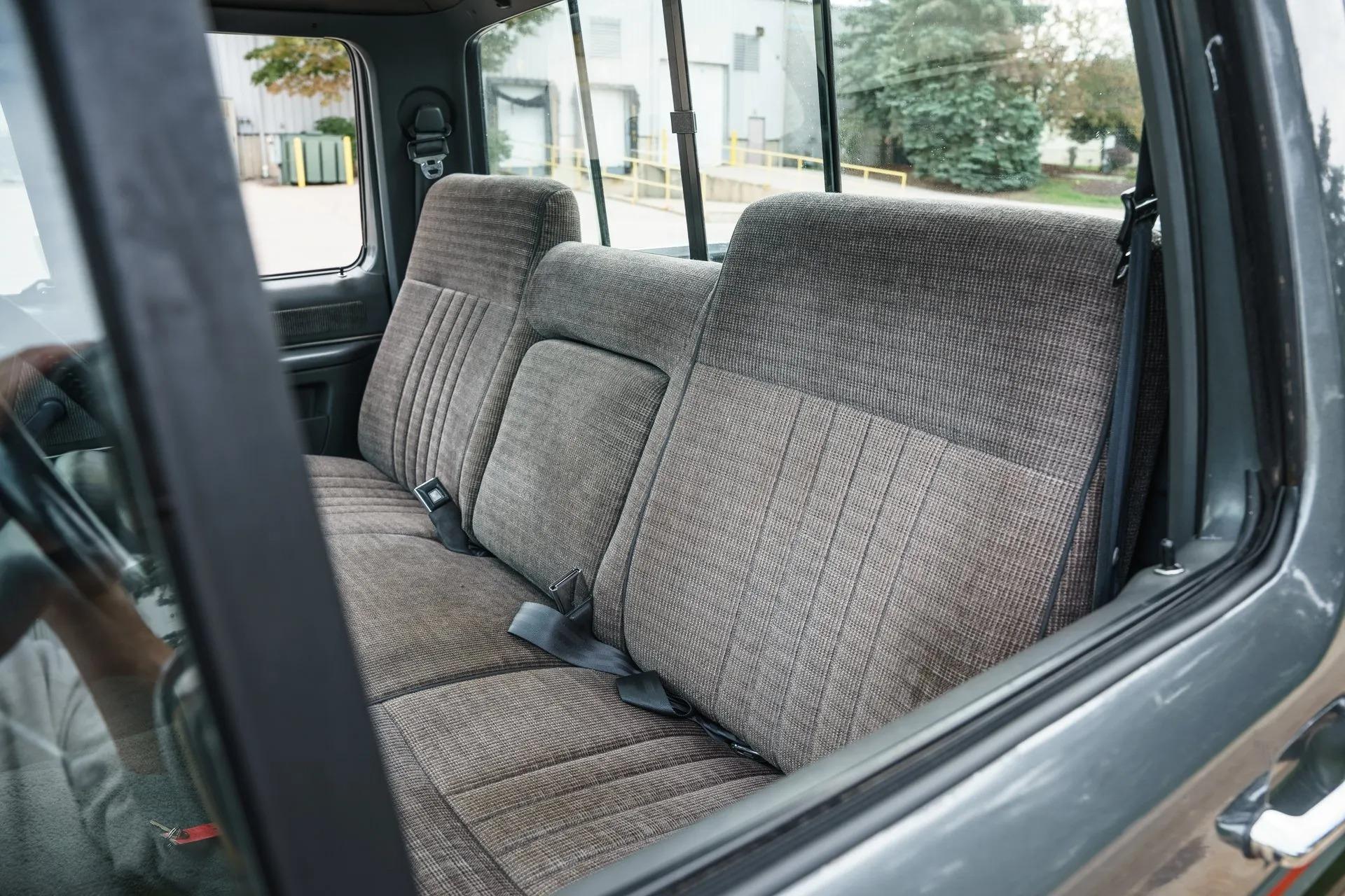 1990 Ford F-250 XLT Lariat