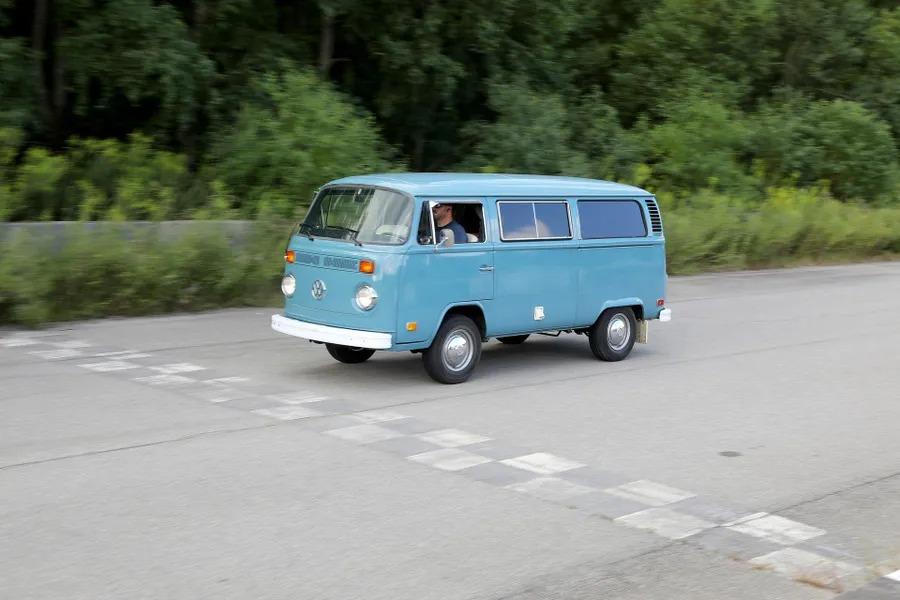 1974 Volkswagen Type 2 Kombi