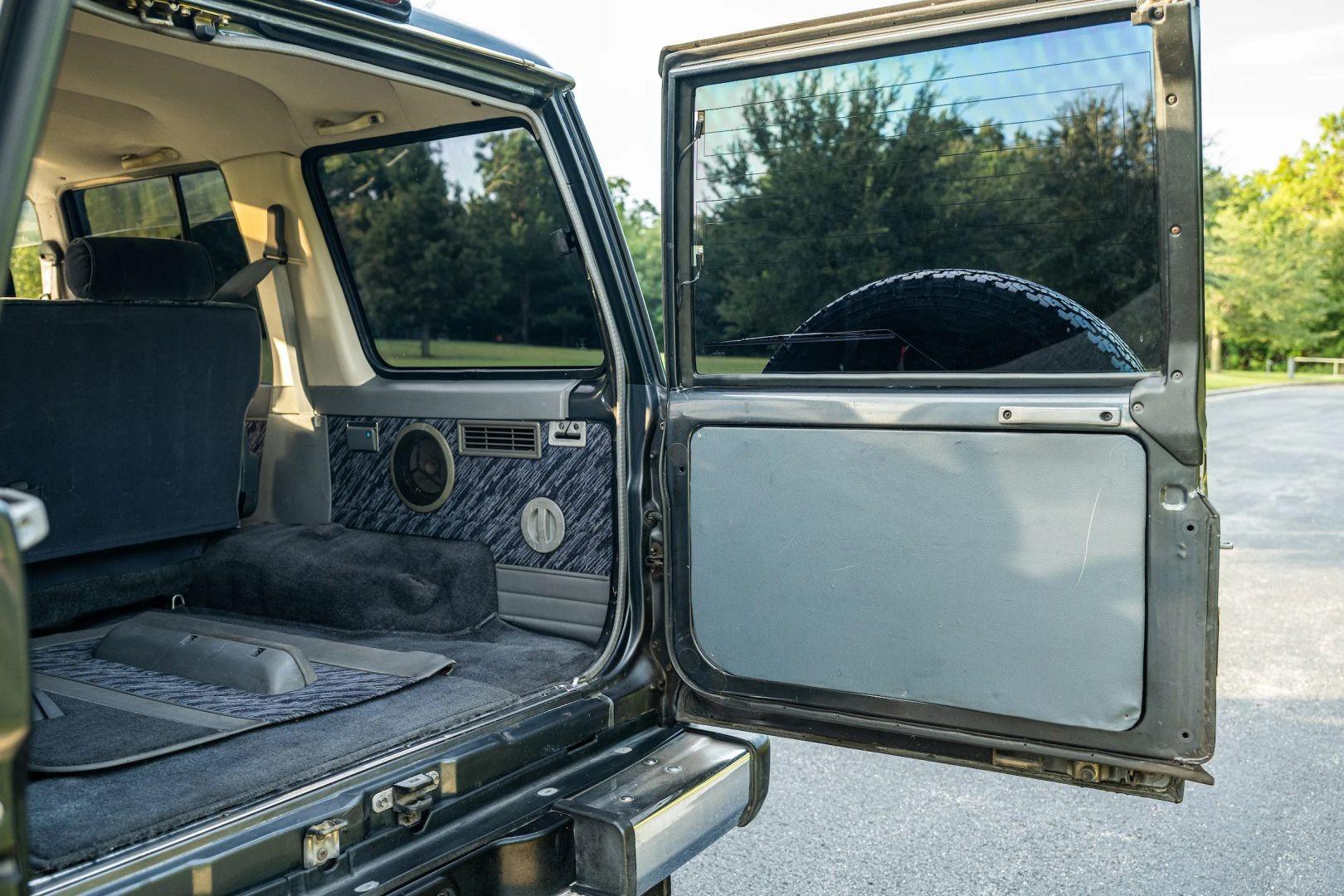 1994 Toyota Land Cruiser KZJ77