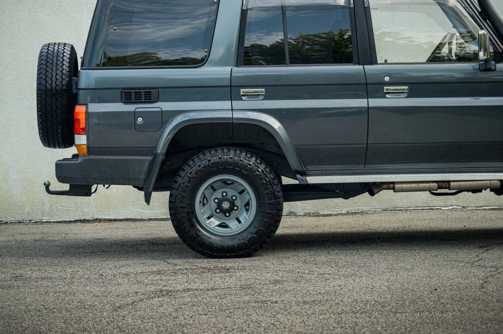 1994 Toyota Land Cruiser KZJ77