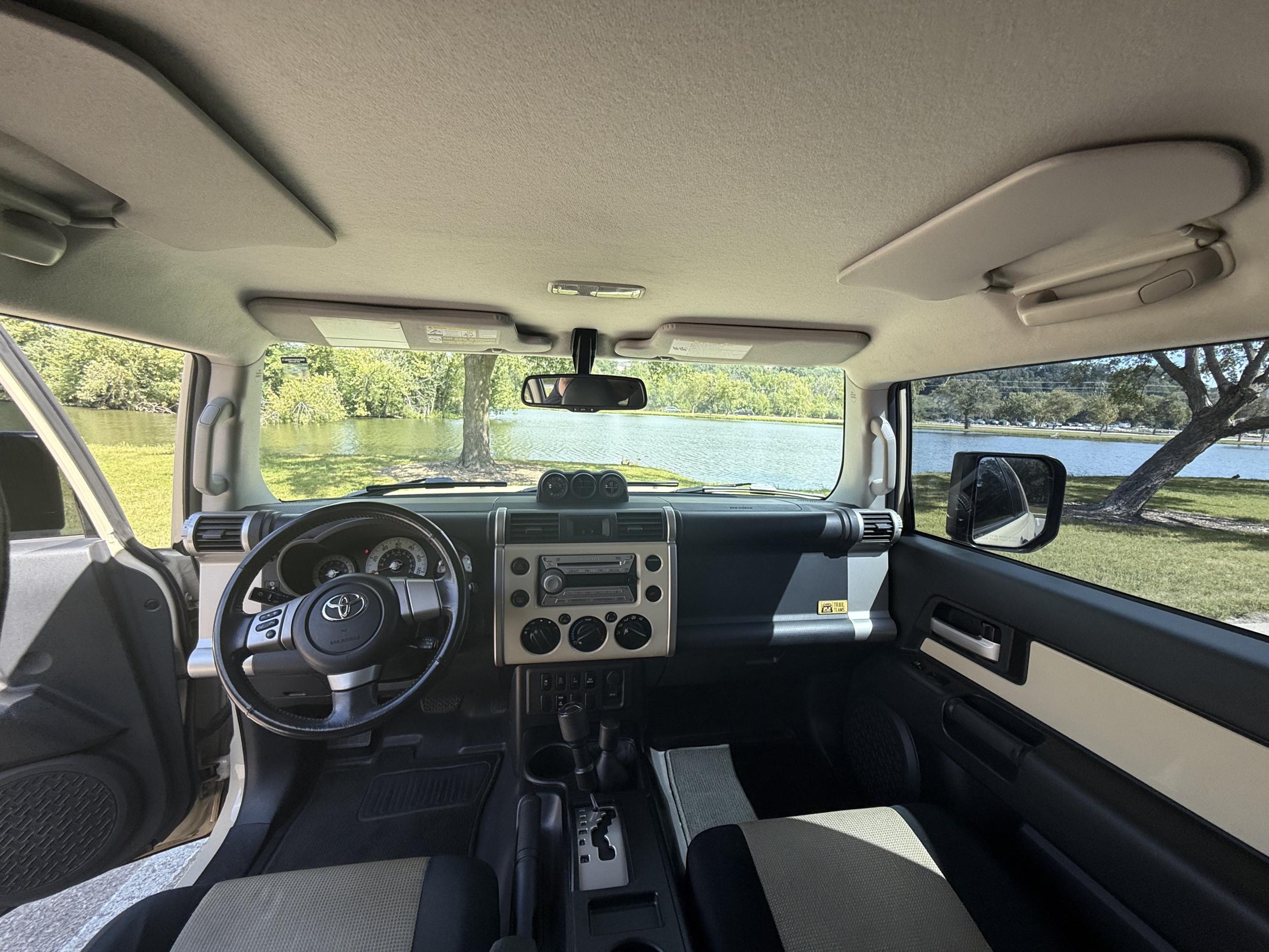 2010 Toyota FJ Cruiser Trail Teams Special Edition