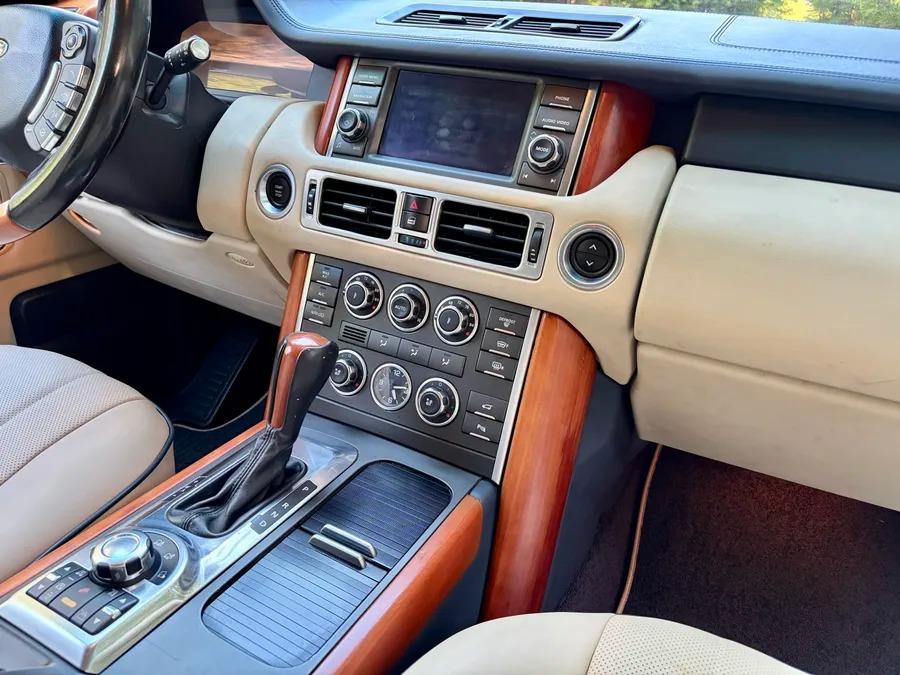 2012 Land Rover Range Rover HSE Lux