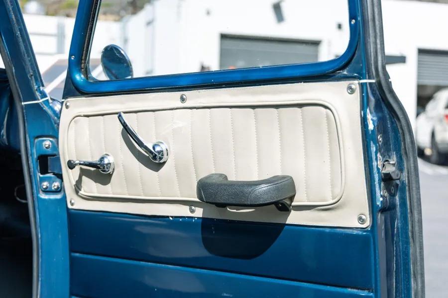 LS1-Powered 1952 Chevrolet 3100