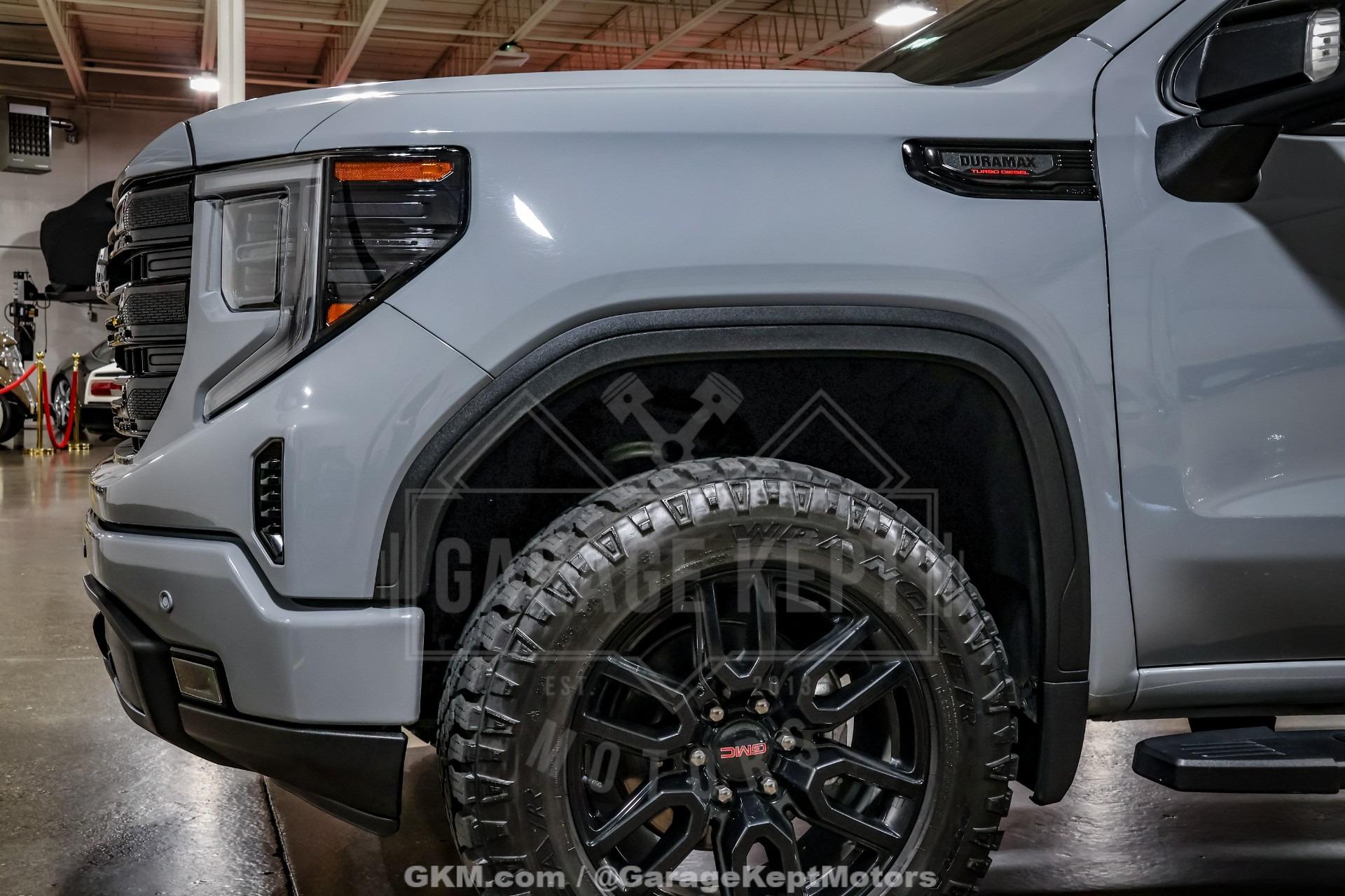2024 GMC Sierra 1500 Elevation
