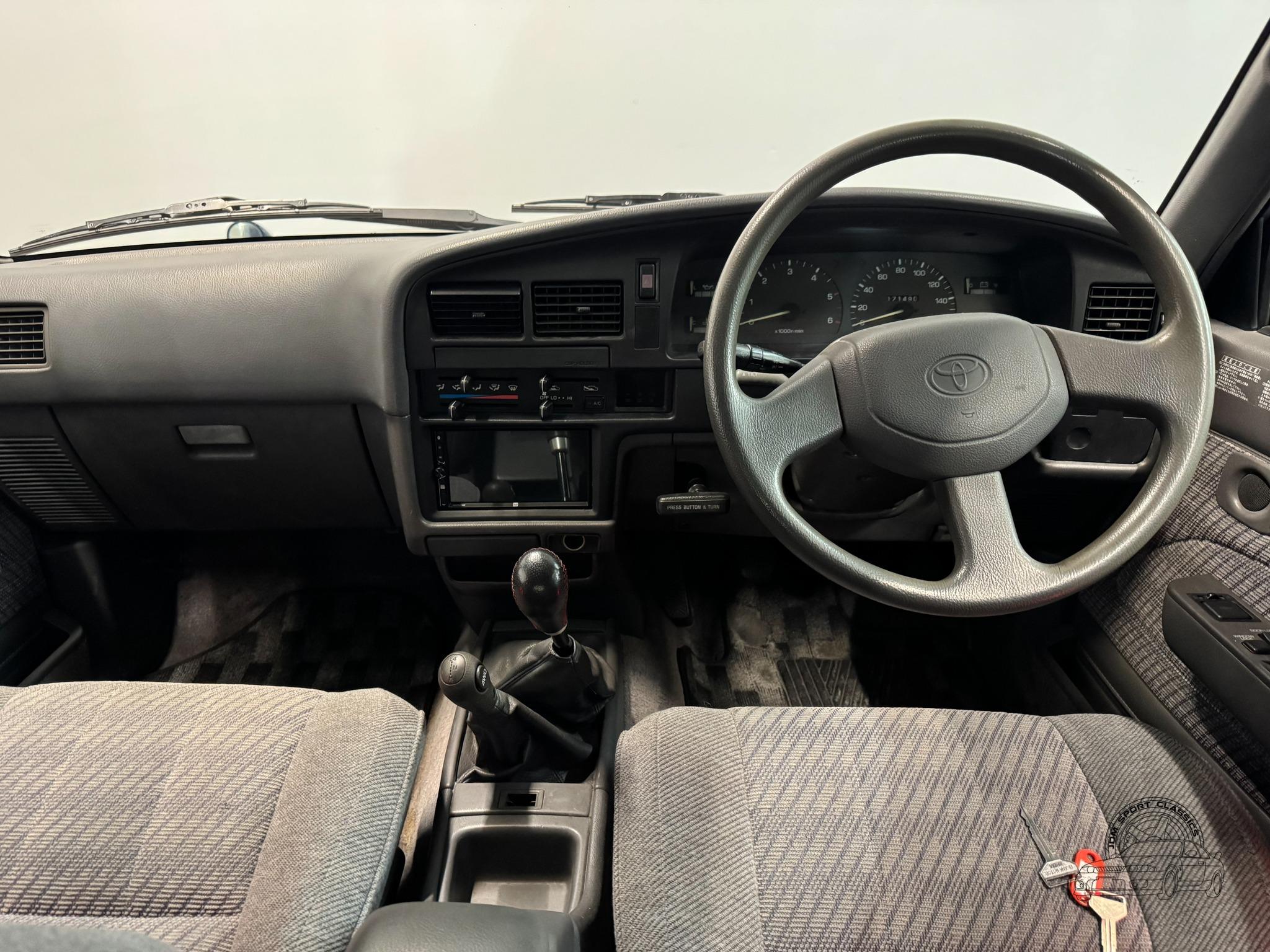 1993 Toyota Hilux Pickup Double Cab SSR-X
