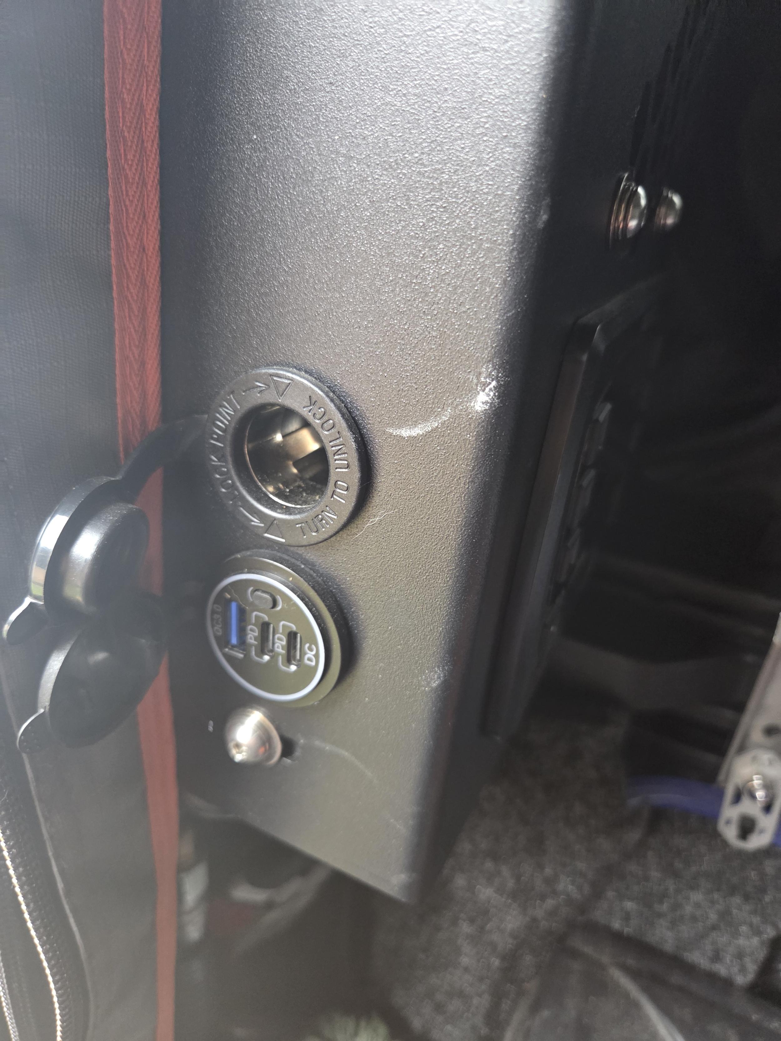 2021 Jeep Gladiator Willys Alu-Cab Overland Build