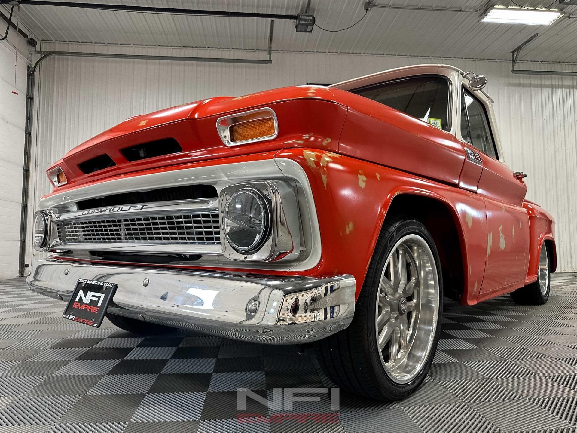 Custom 1965 Chevrolet C10 Stepside