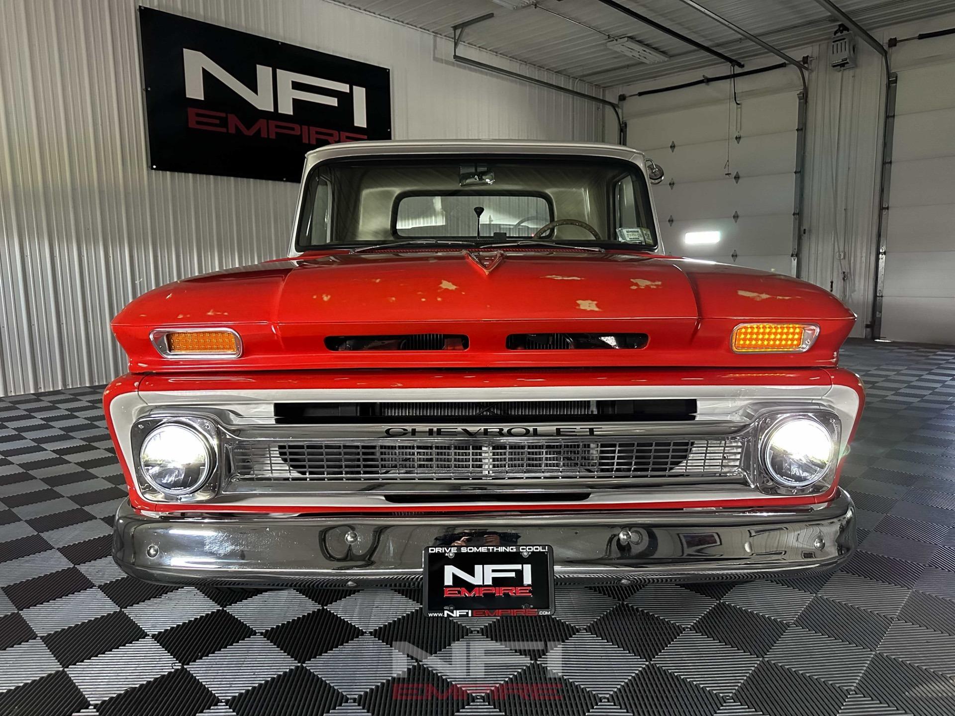 Custom 1965 Chevrolet C10 Stepside