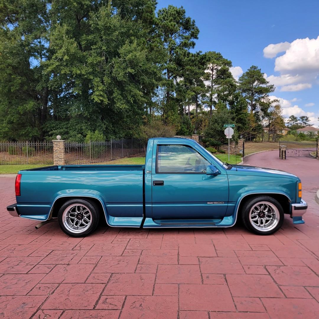1997 GMC Sierra SL - 2