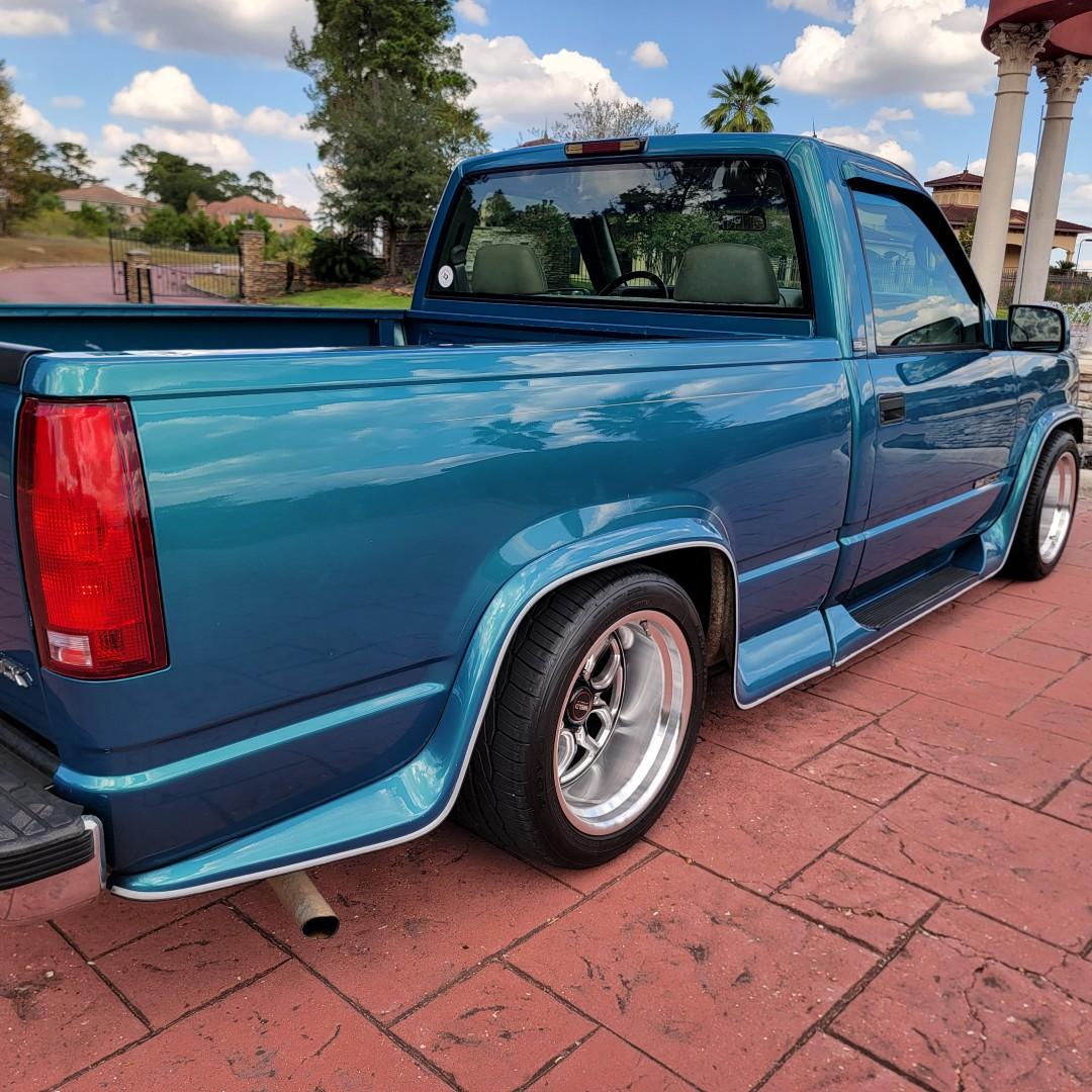 1997 GMC Sierra SL - 3