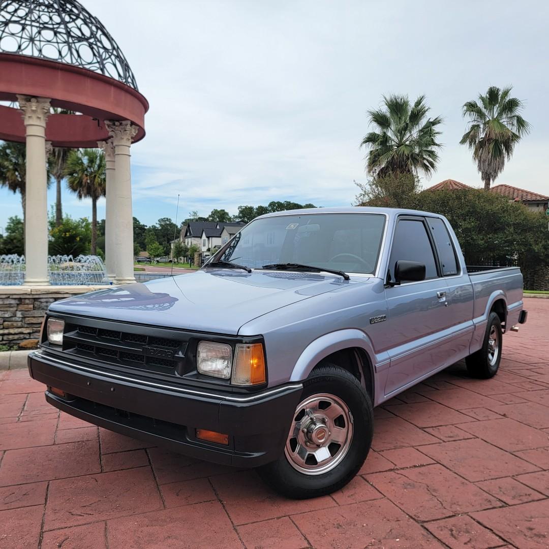 1989 Mazda B2200 Cab Plus - 5