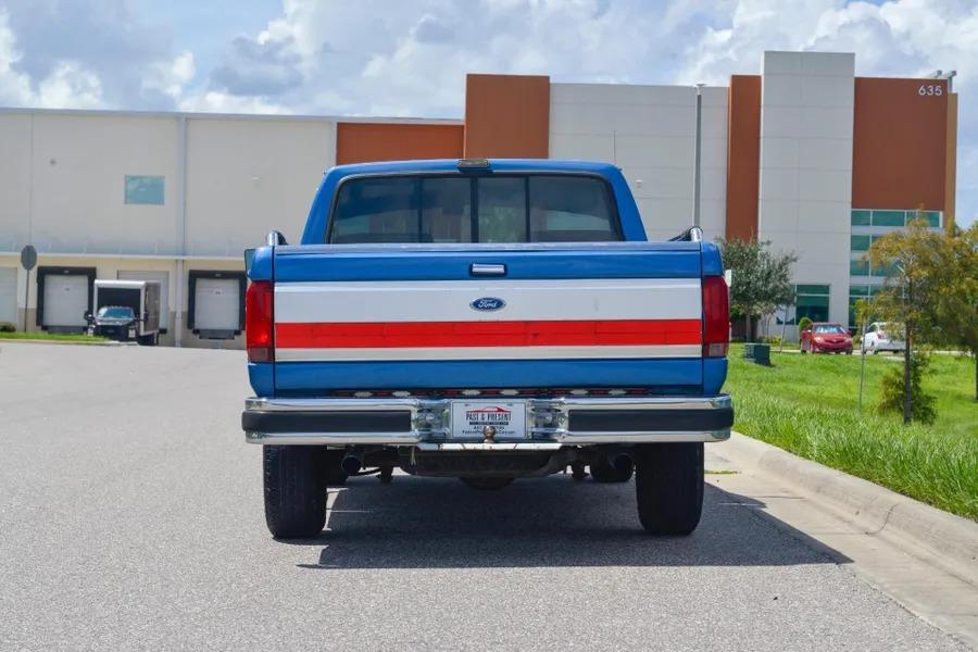 1991 Ford F-150 XLT Lariat